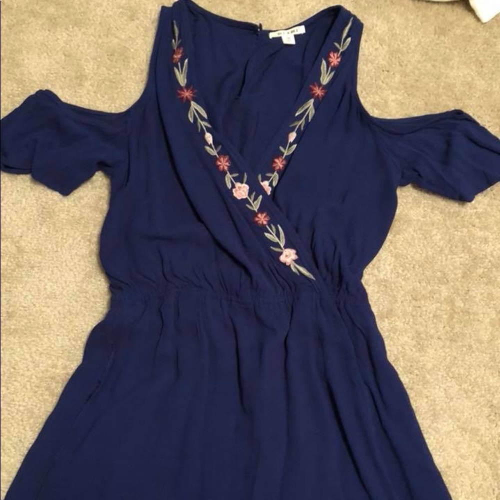 super cute romper! Like new!